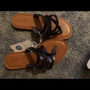 Target Sandals. Size 6. NWT